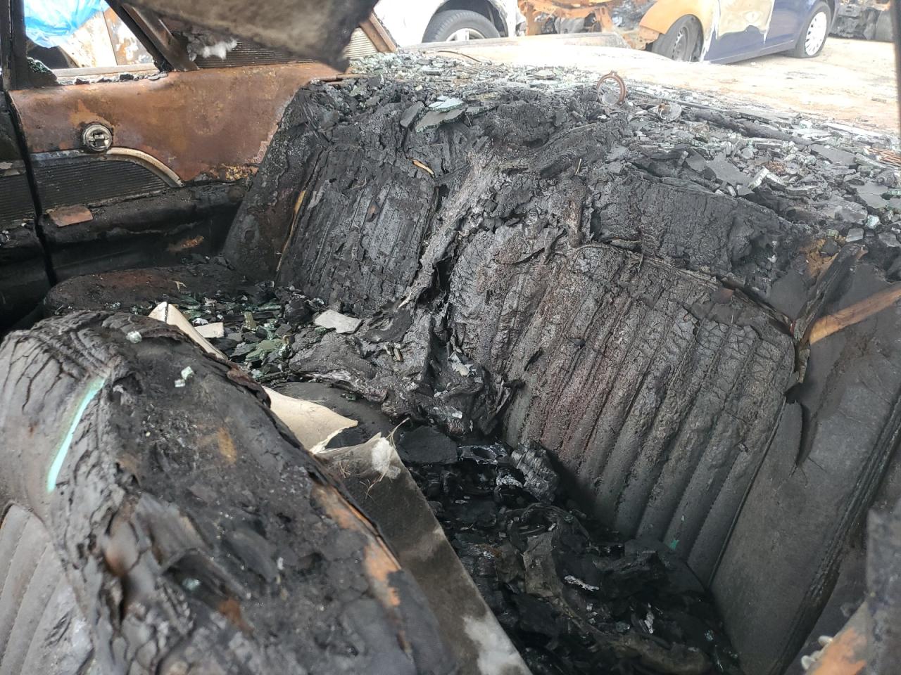 1961 Ford Ford Thund VIN: 1Y71Z160981 Lot: 63438134