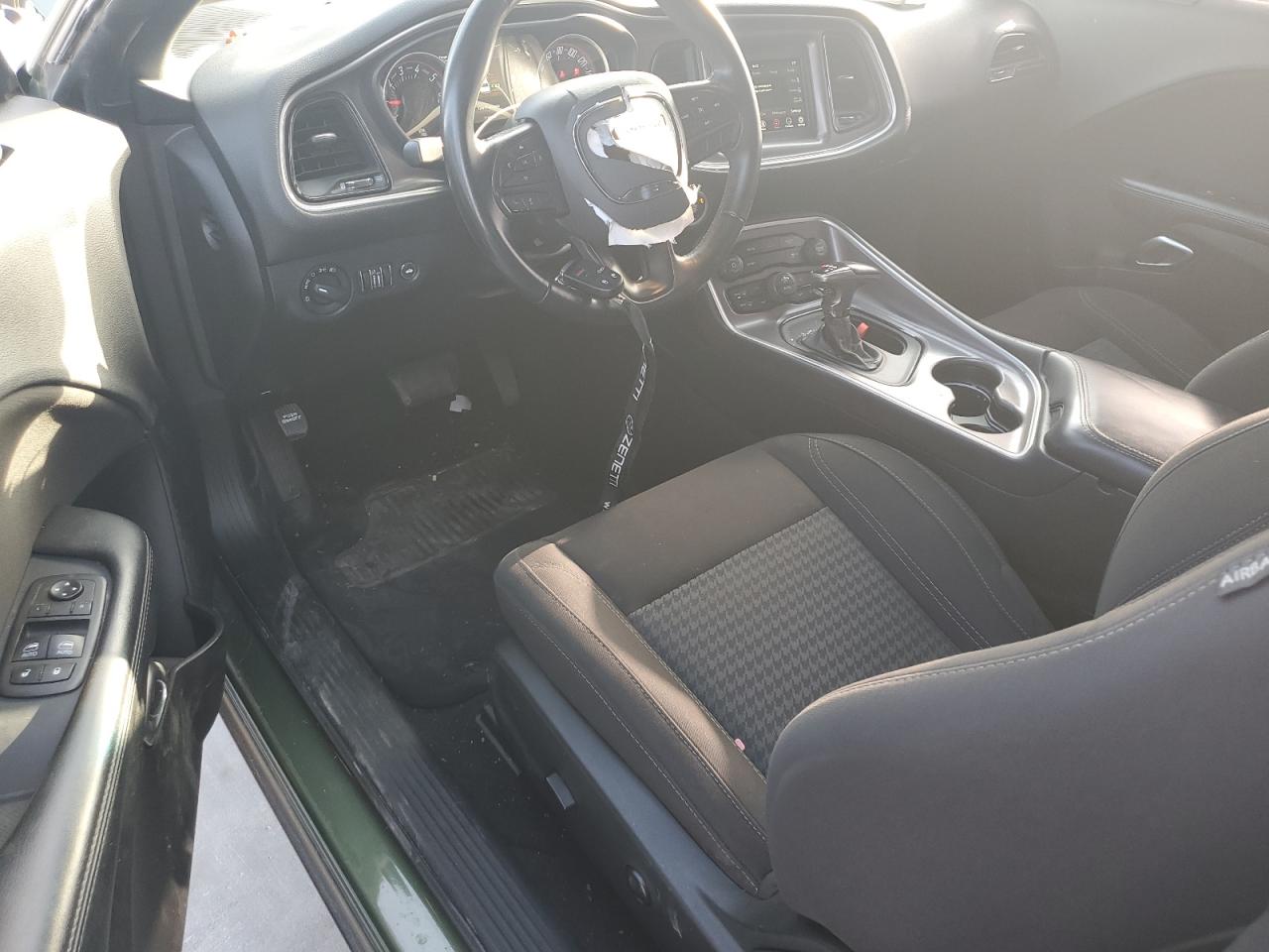 2019 Dodge Challenger Sxt VIN: 2C3CDZAG6KH733772 Lot: 65373594