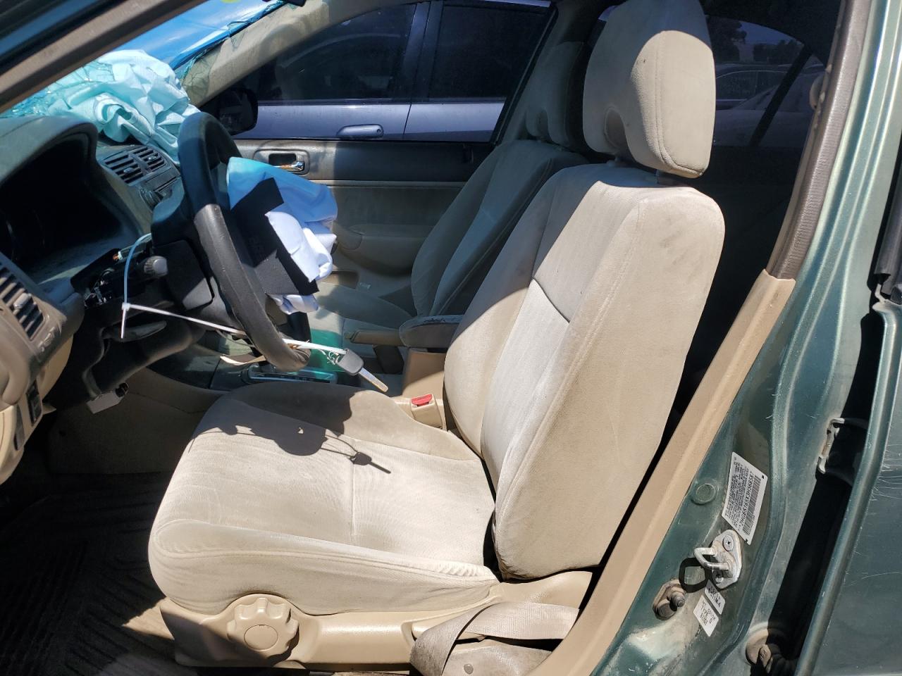 2003 Honda Civic Lx VIN: 2HGES165X3H568587 Lot: 63269244