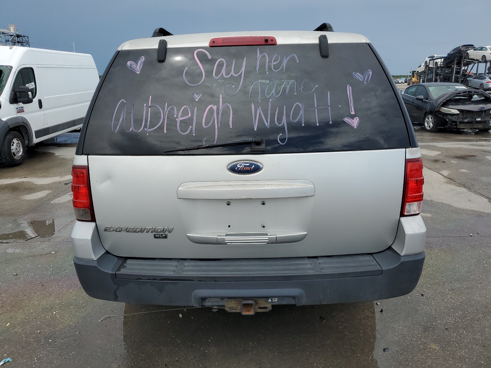 1FMPU155X5LA17967 2005 Ford Expedition Xlt