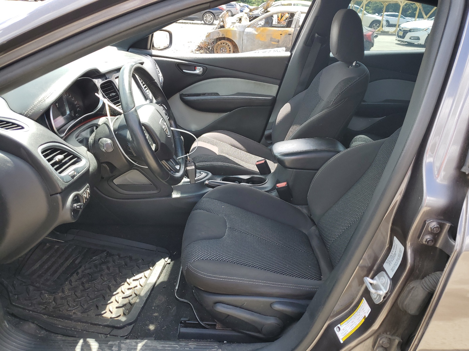 1C3CDFBB9FD363583 2015 Dodge Dart Sxt