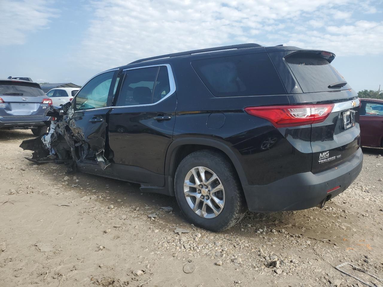 2019 Chevrolet Traverse - Image 2