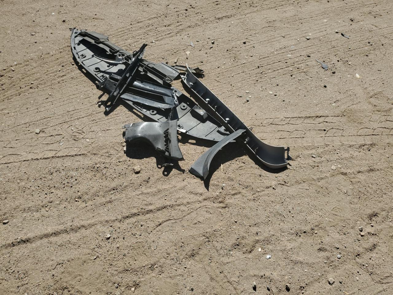 2007 Toyota Scion Tc VIN: JTKDE177270170469 Lot: 61672524