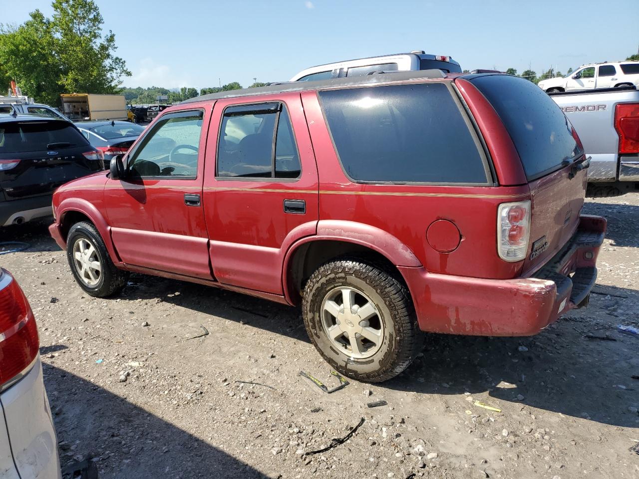 1998 Oldsmobile Bravada - Image 2