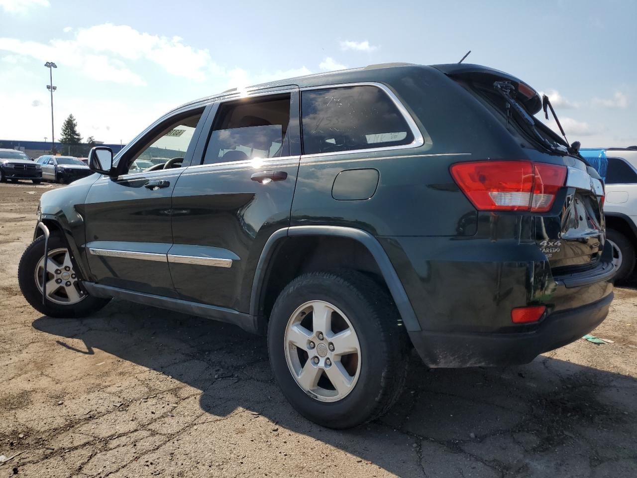 2011 Jeep Grand Cherokee Laredo VIN: 1J4RR4GG3BC582002 Lot: 63180944