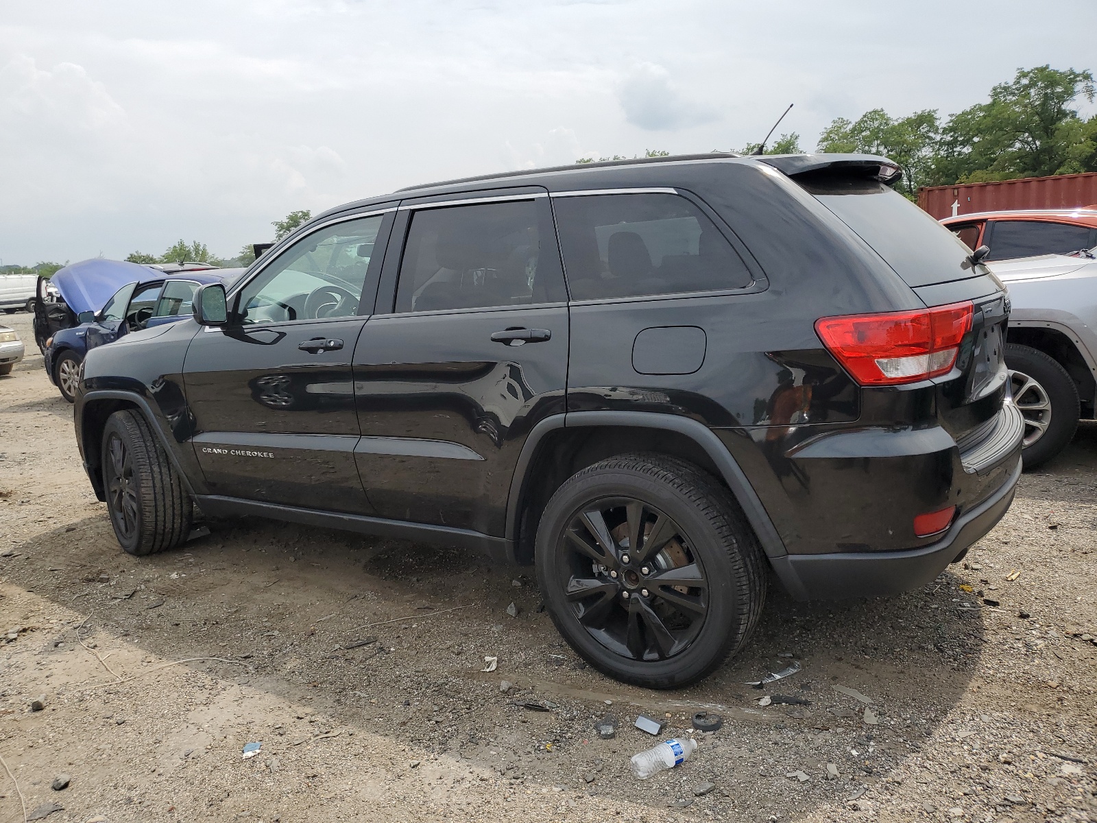 1C4RJFAT1CC335125 2012 Jeep Grand Cherokee Laredo