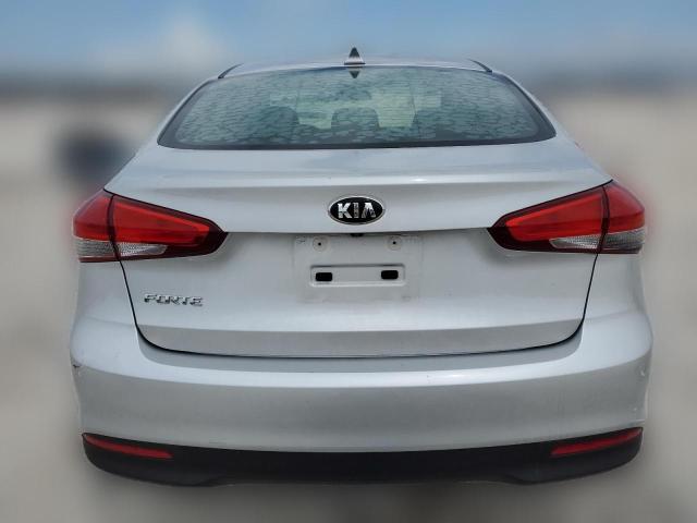  KIA FORTE 2018 Сріблястий