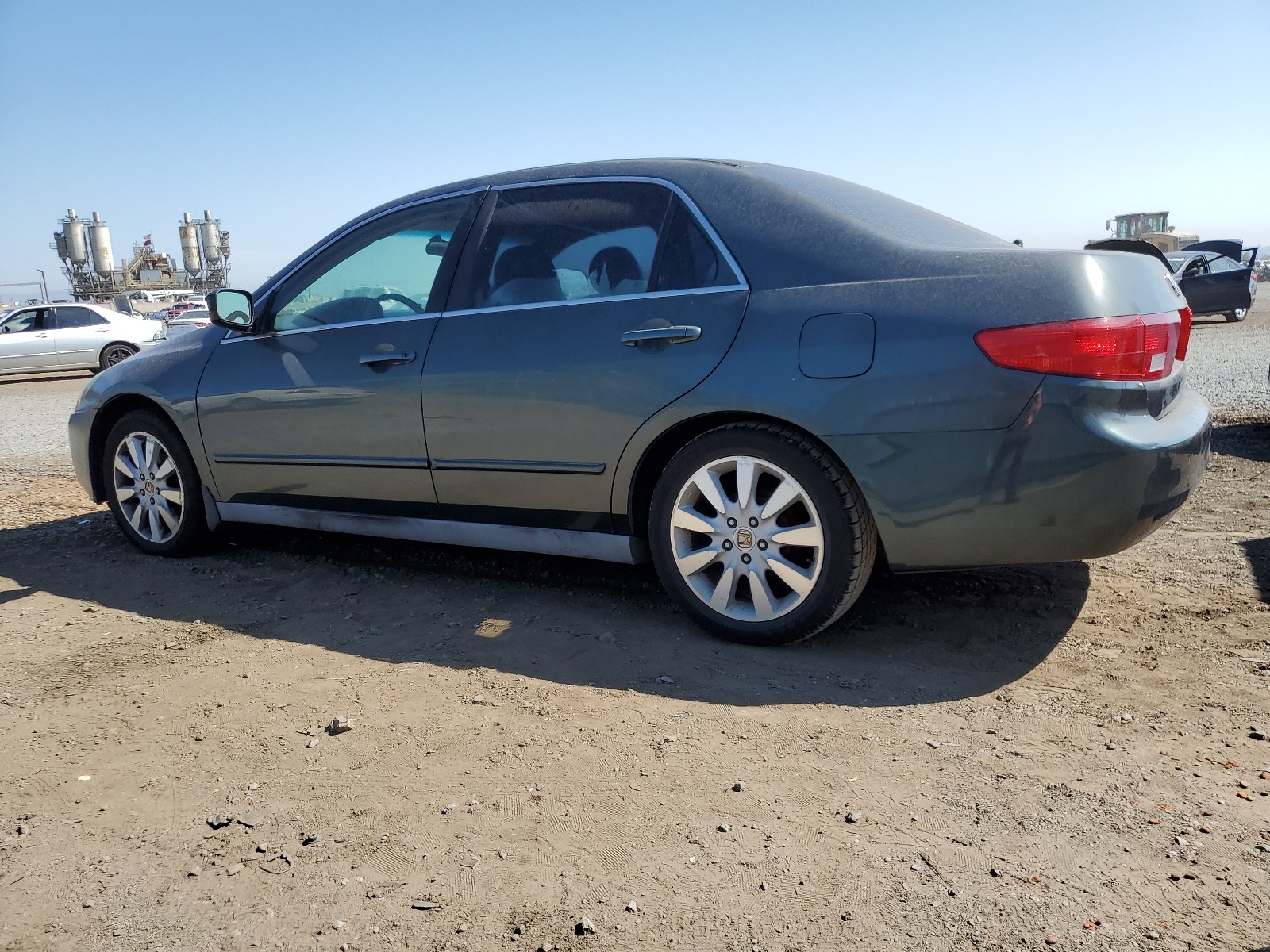 1HGCM56455A097904 2005 Honda Accord Lx