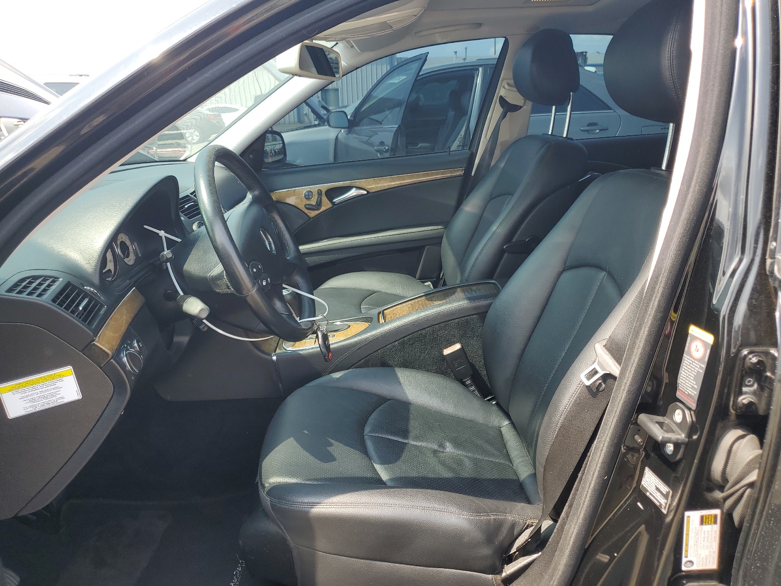 WDBUF56X97B037093 2007 Mercedes-Benz E 350