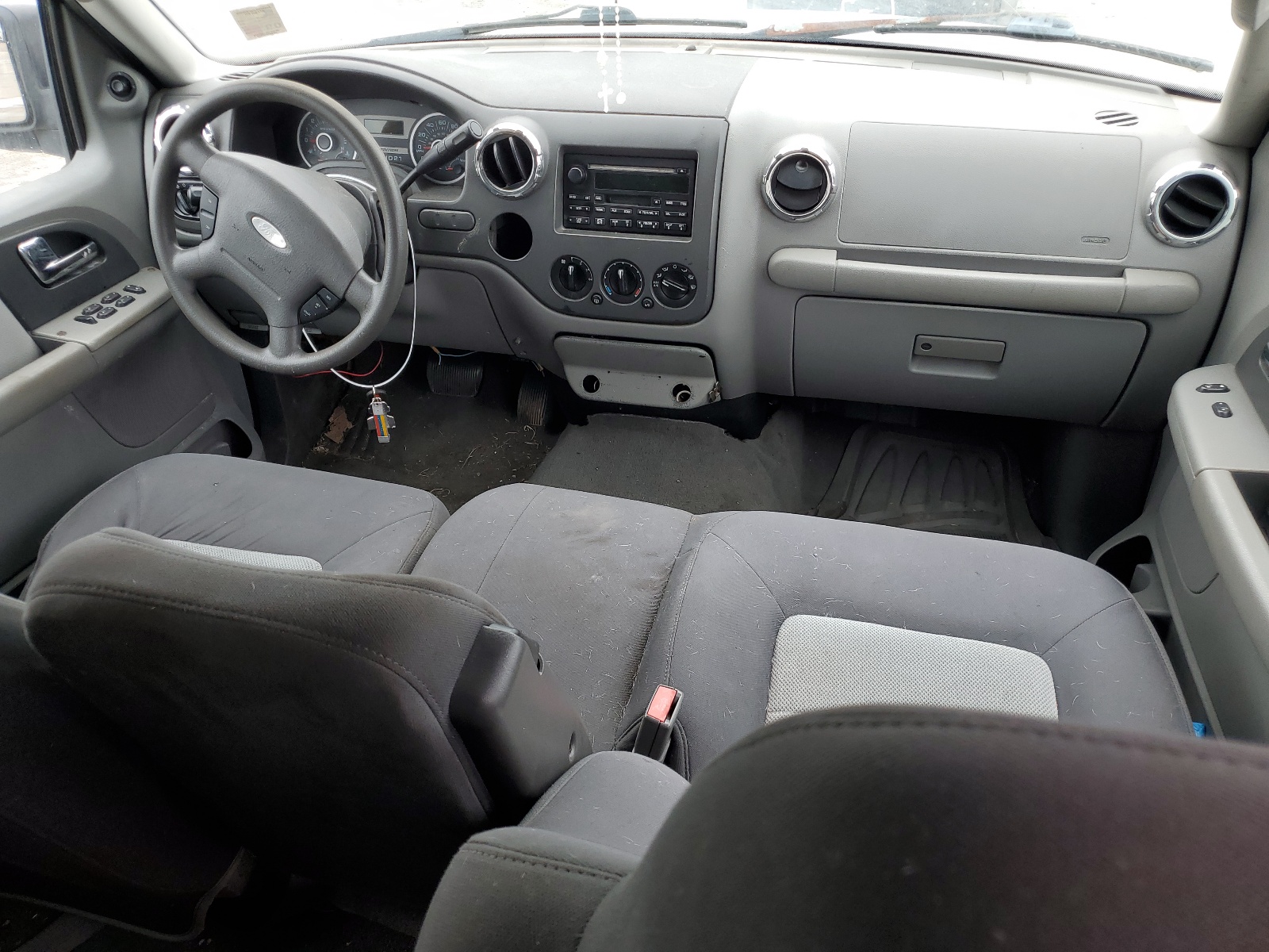 1FMPU14545LA80743 2005 Ford Expedition Xls