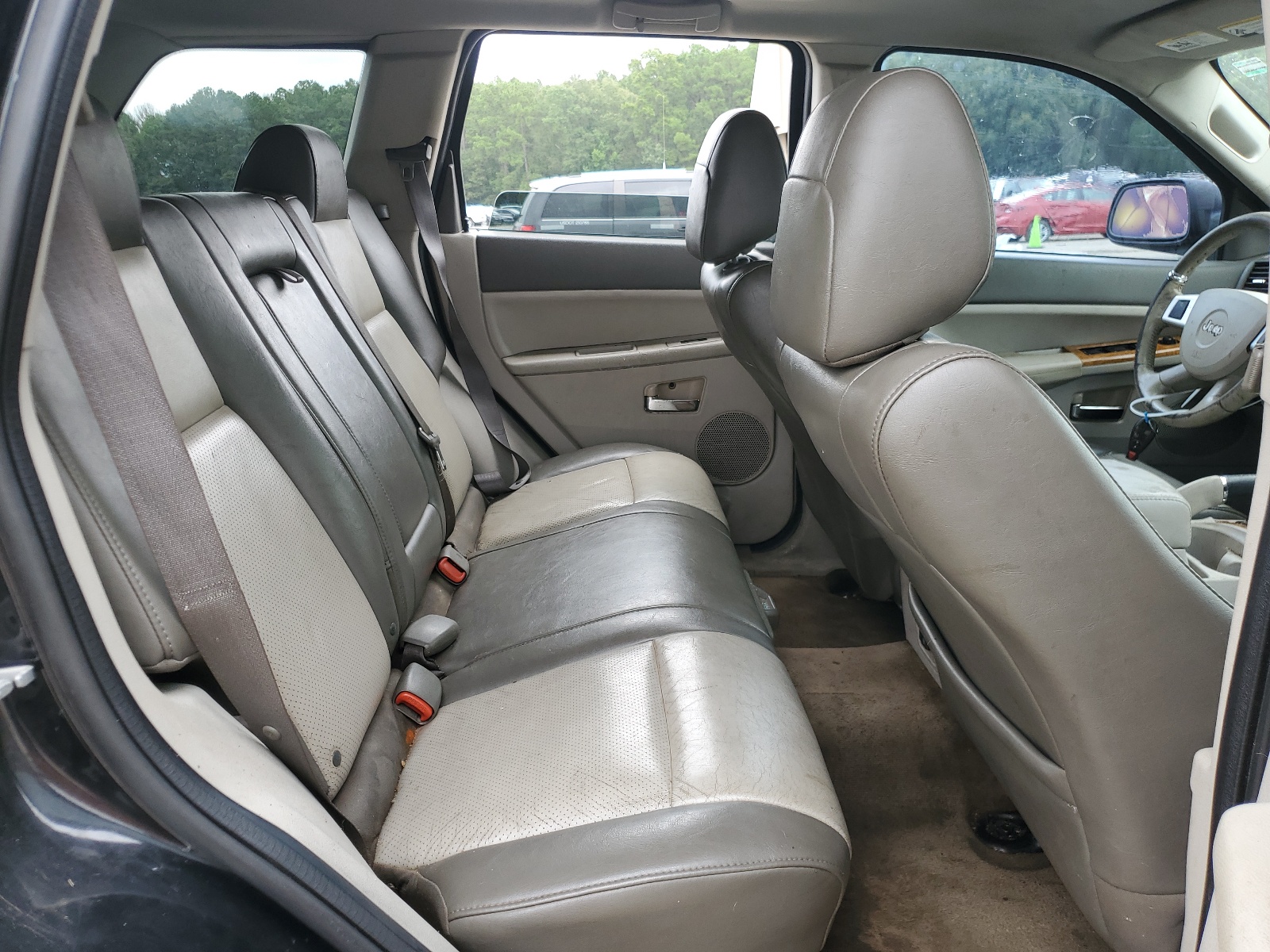 1J8HR58228C242576 2008 Jeep Grand Cherokee Limited