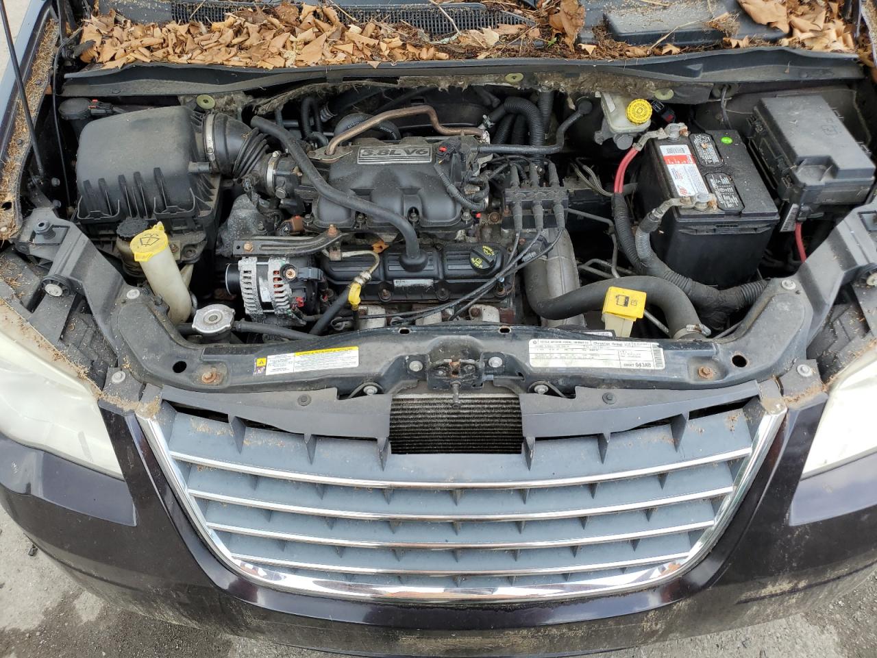 2010 Chrysler Town & Country Touring VIN: 2A4RR5D19AR270942 Lot: 65290764