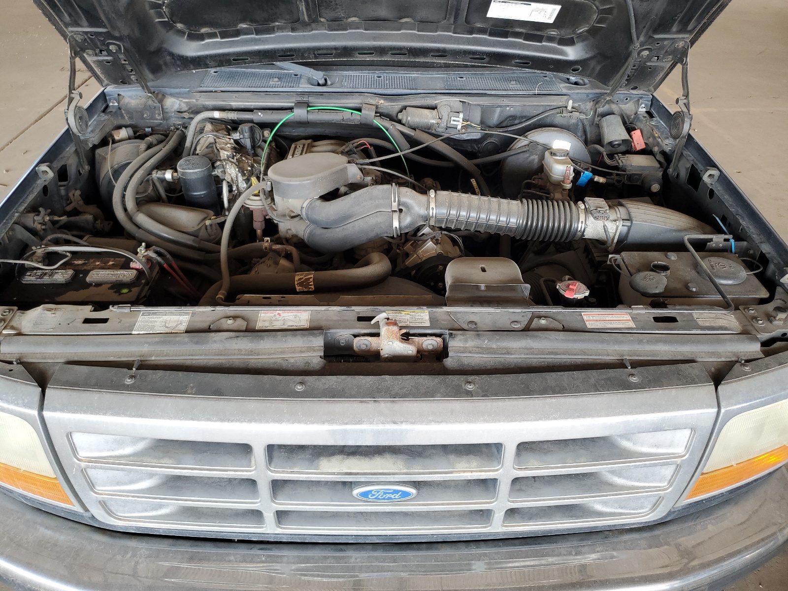 1FMEU15N9TLA97833 1996 Ford Bronco U100