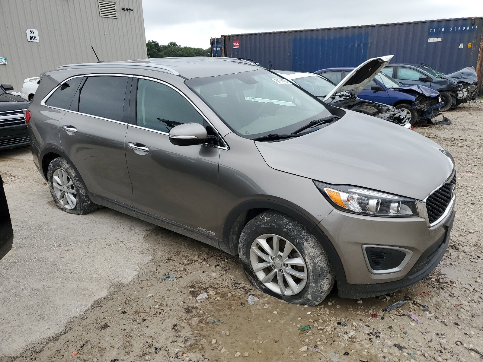 2018 Kia Sorento Lx vin: 5XYPGDA5XJG340022