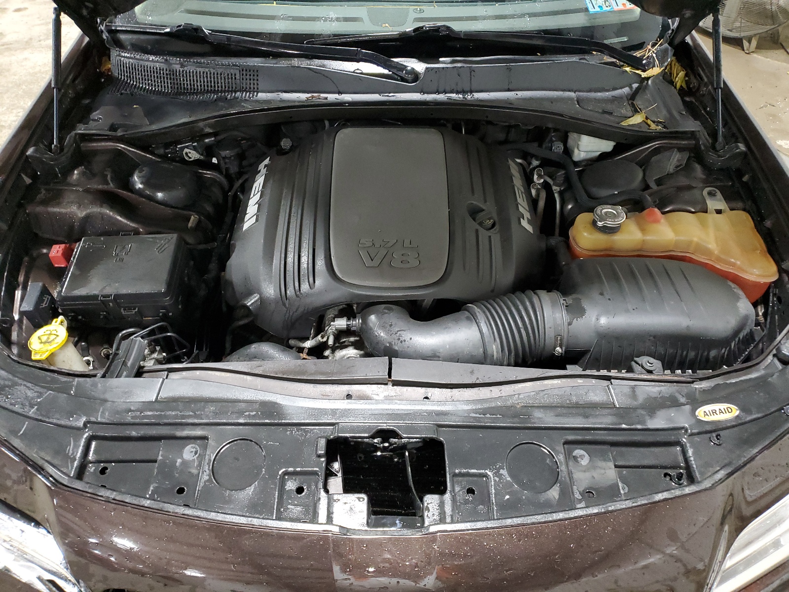 2C3CCASTXCH280077 2012 Chrysler 300C Luxury