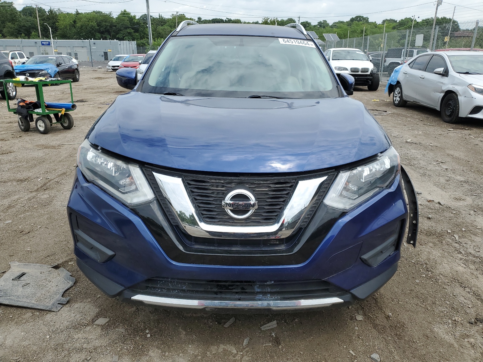 2017 Nissan Rogue S vin: KNMAT2MV2HP519843