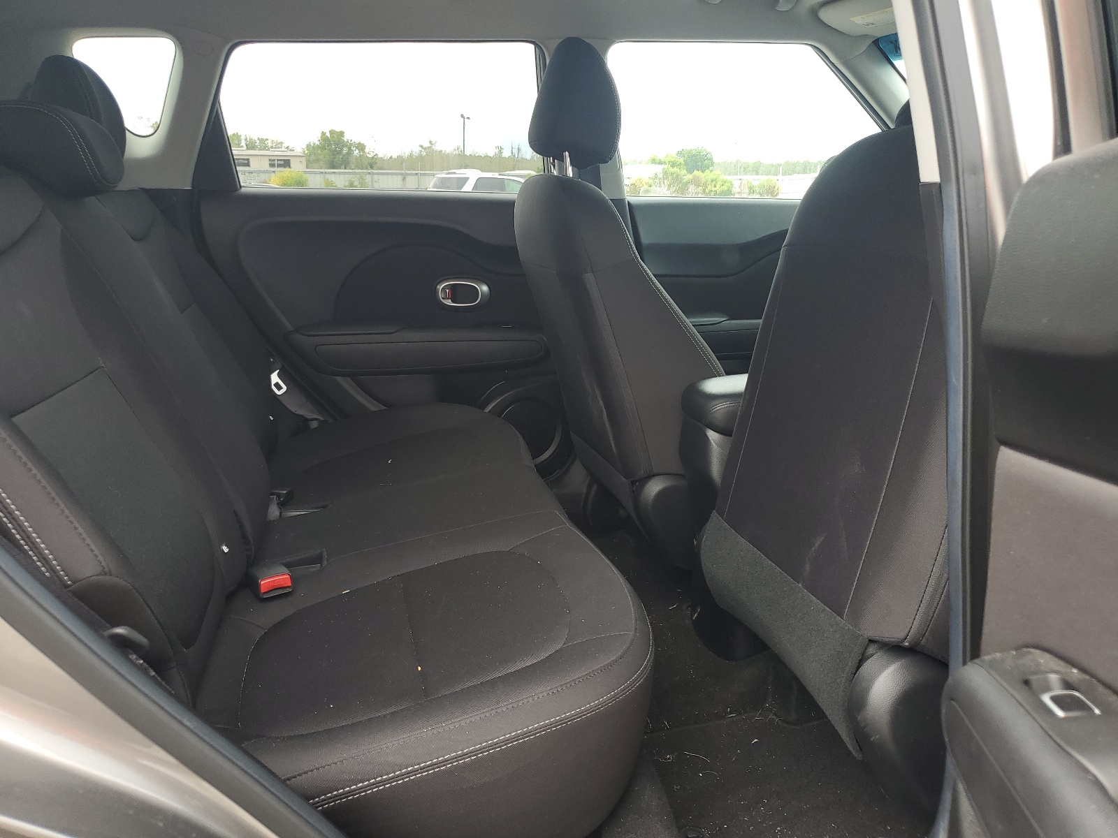 KNDJN2A29J7606777 2018 Kia Soul