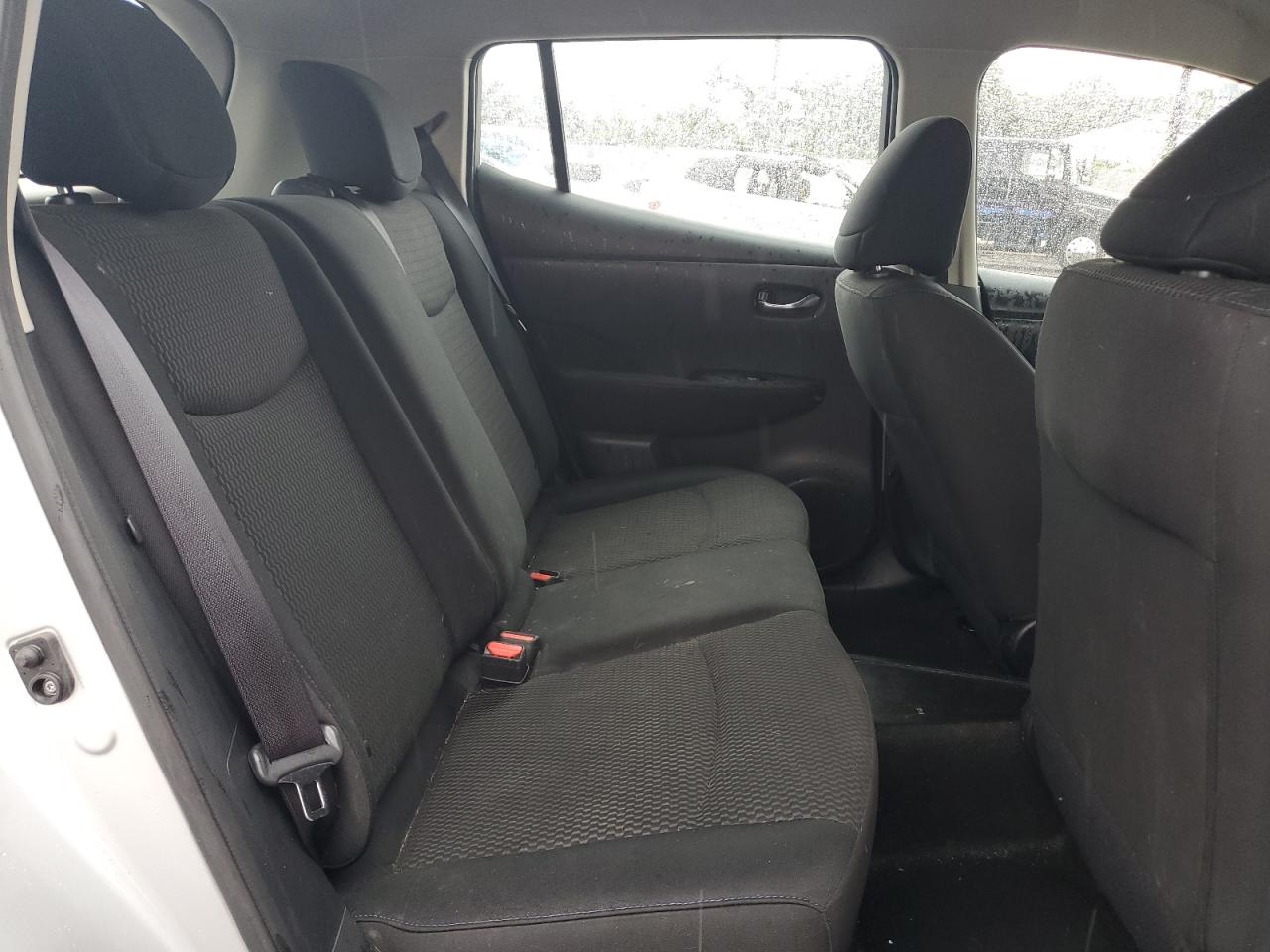 2015 Nissan Leaf S VIN: 1N4AZ0CP5FC321189 Lot: 62860554