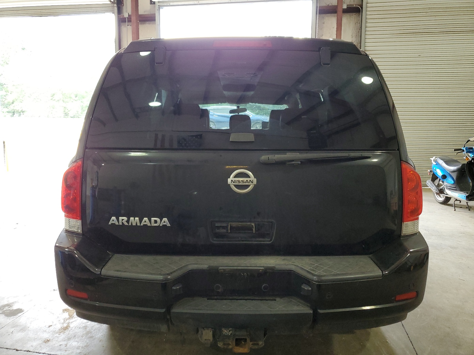 5N1BA0NDXBN610135 2011 Nissan Armada Sv