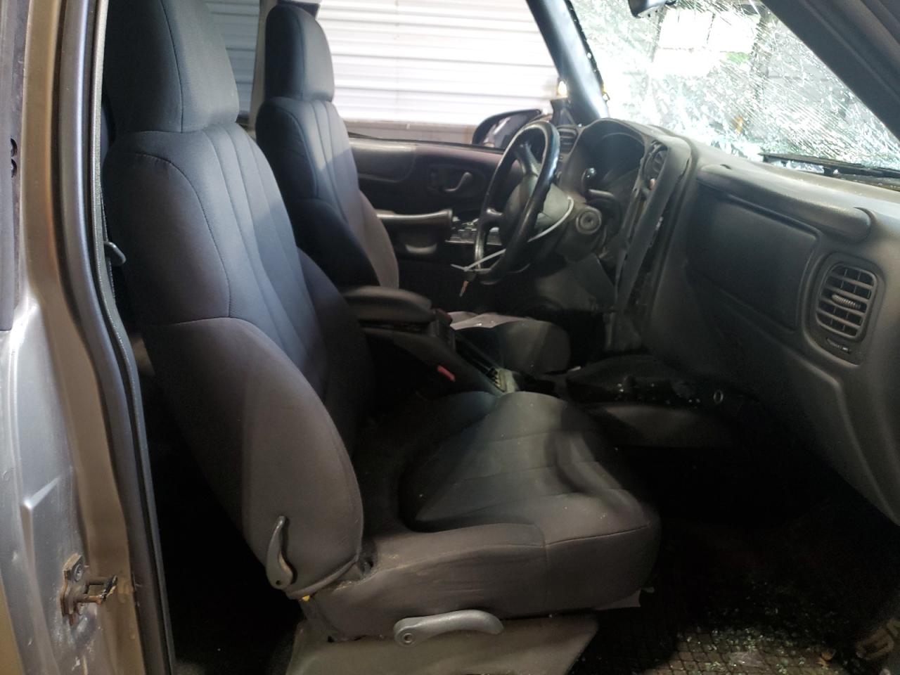 2003 GMC Sonoma VIN: 1GTDT19X938243939 Lot: 61894884