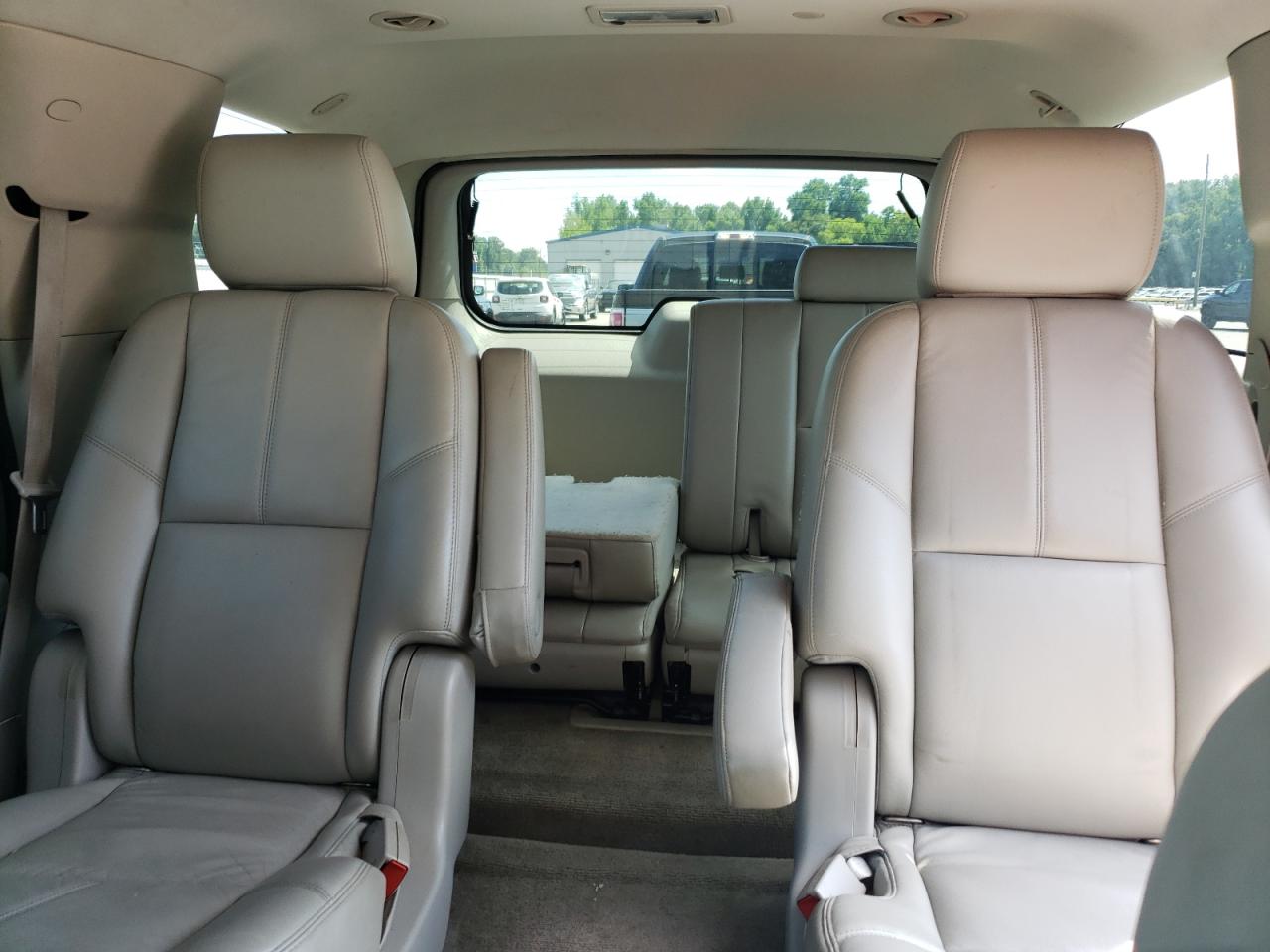 2011 Chevrolet Tahoe C1500 Lt VIN: 1GNSCBE00BR158185 Lot: 61540204