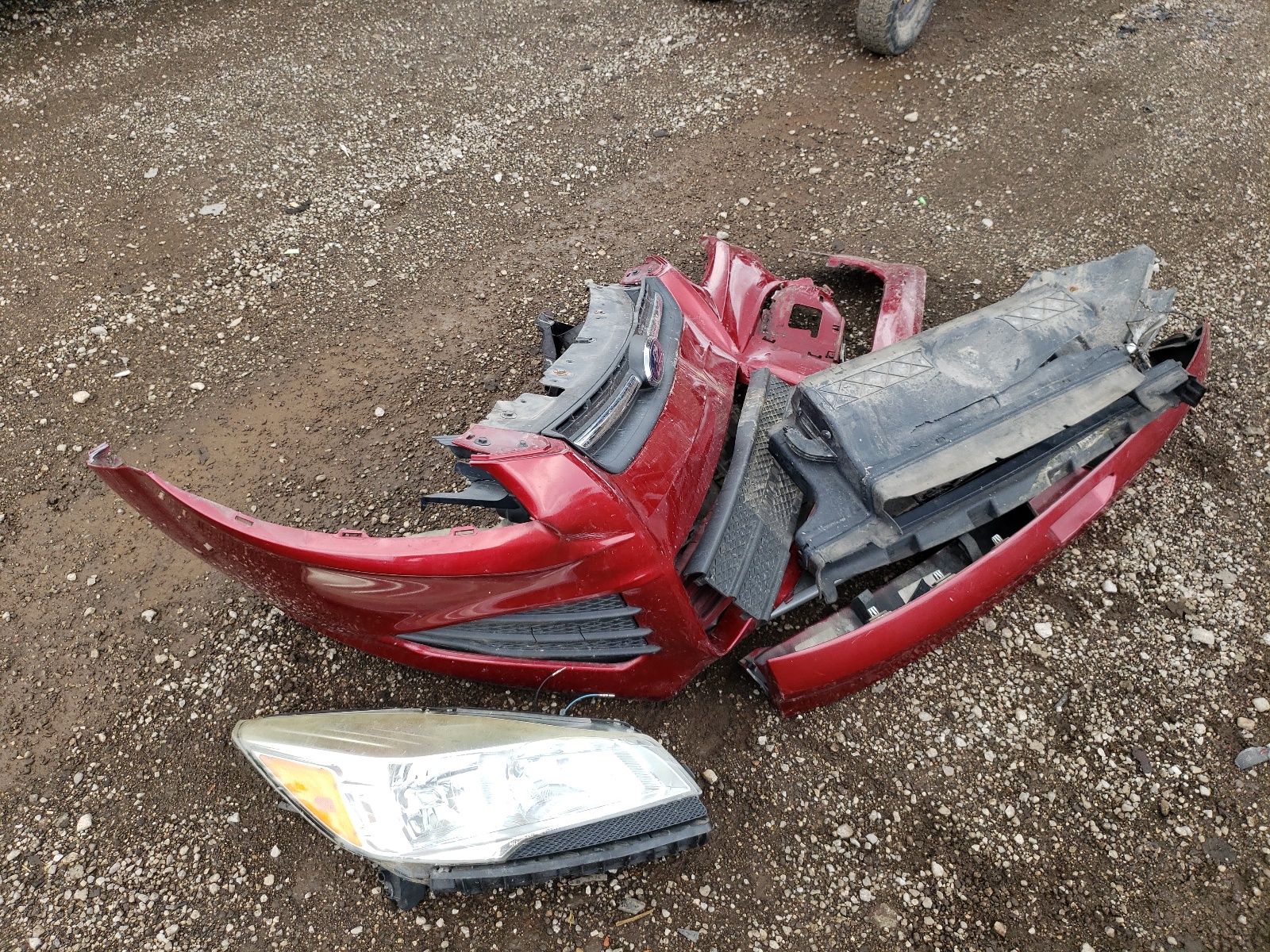 1FMCU0G92FUB79094 2015 Ford Escape Se