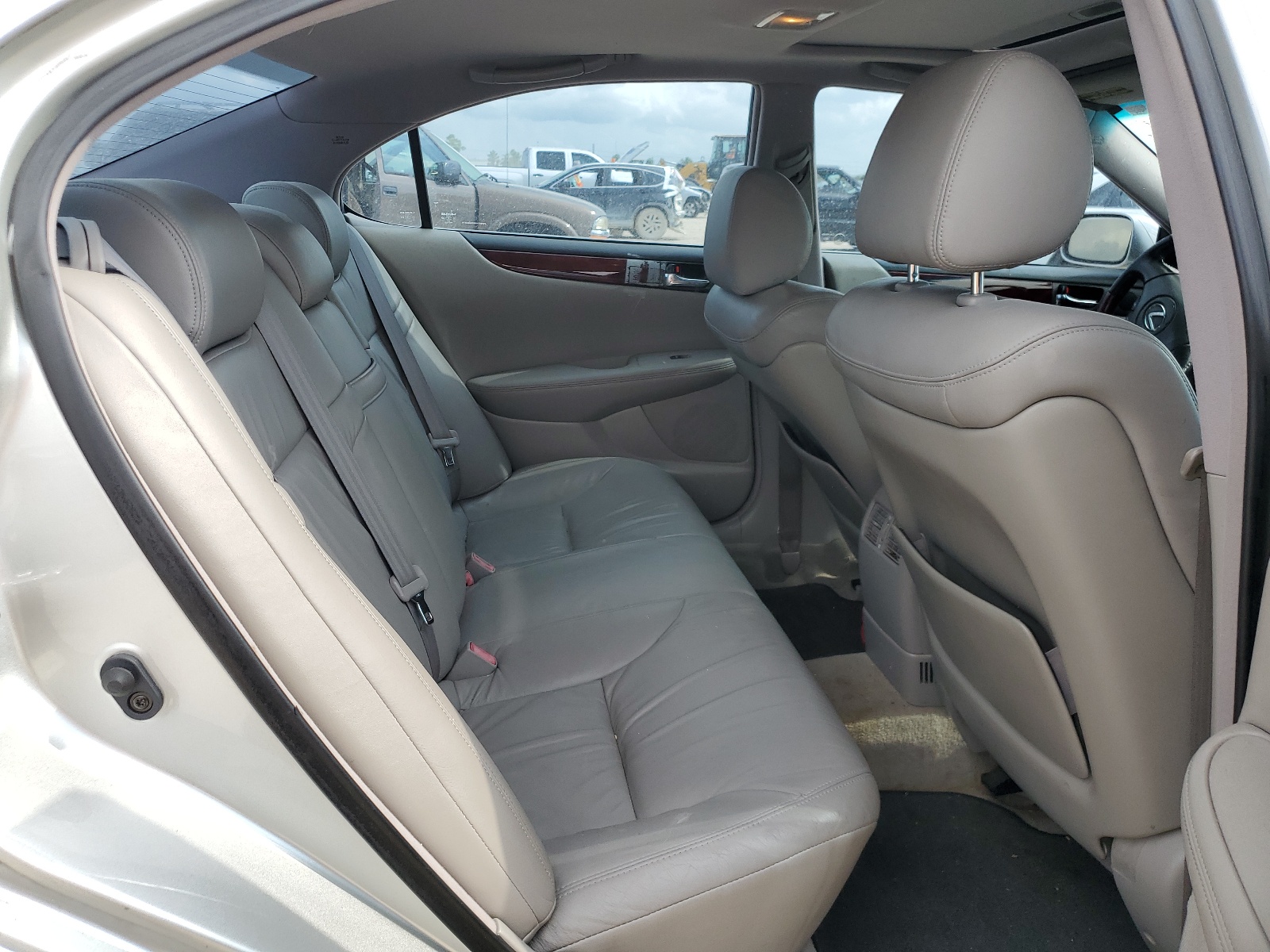 JTHBF30G820055870 2002 Lexus Es 300