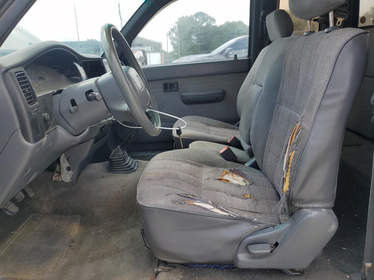 1996 Toyota Tacoma Xtracab VIN: 4TAVL52N8TZ132650 Lot: 61657514