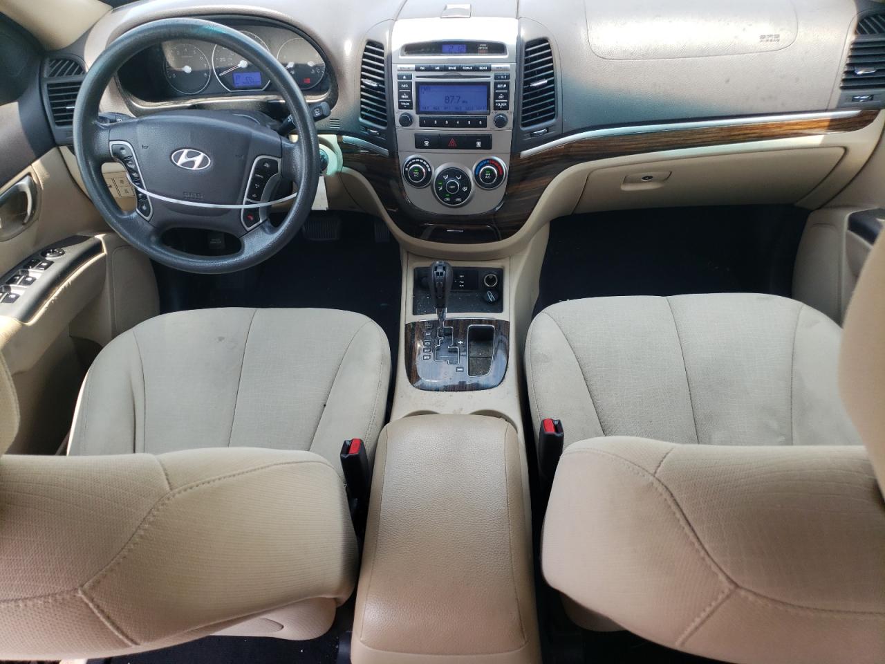 2012 Hyundai Santa Fe - Image 8