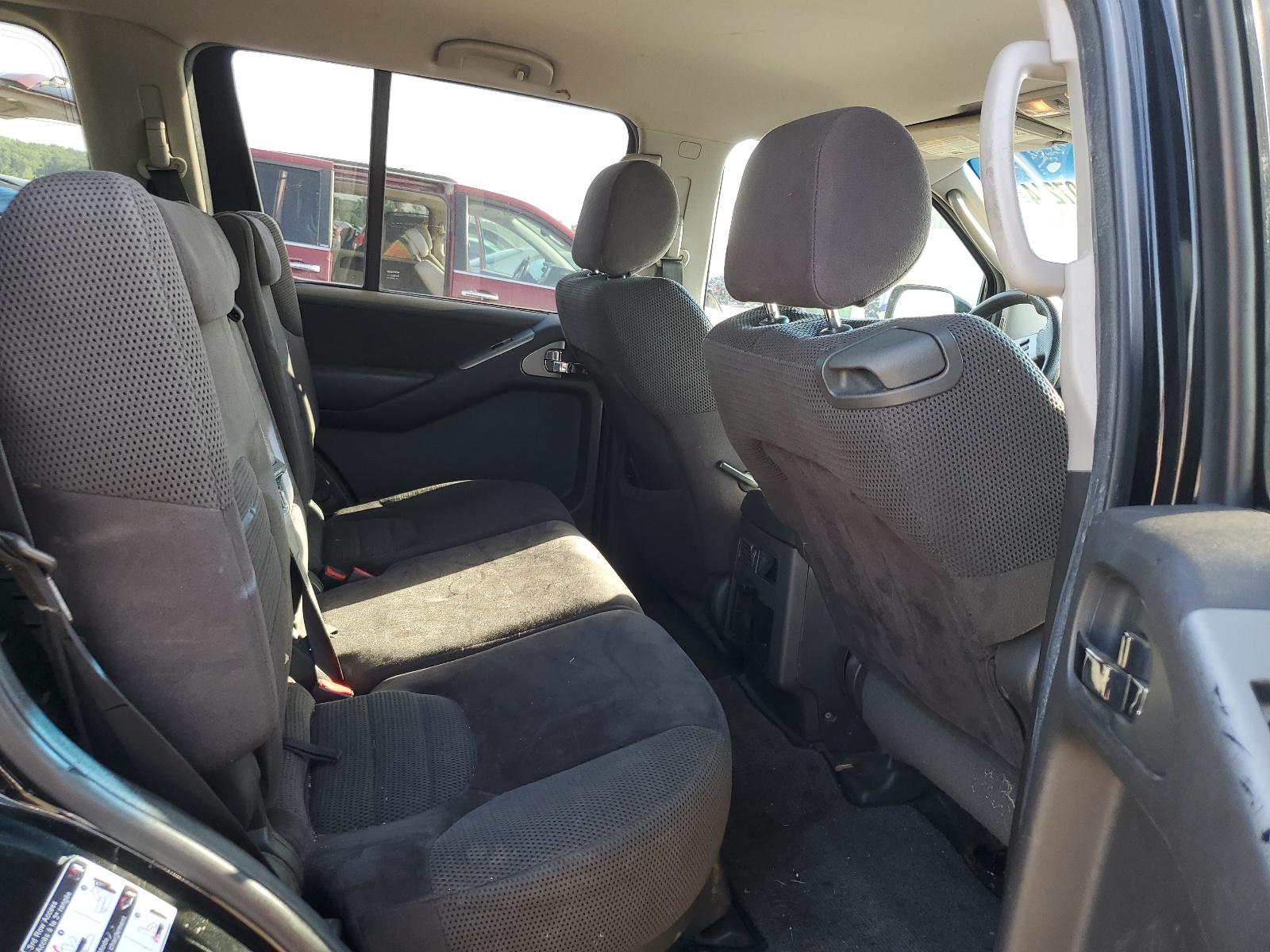 5N1AR18W95C761720 2005 Nissan Pathfinder Le