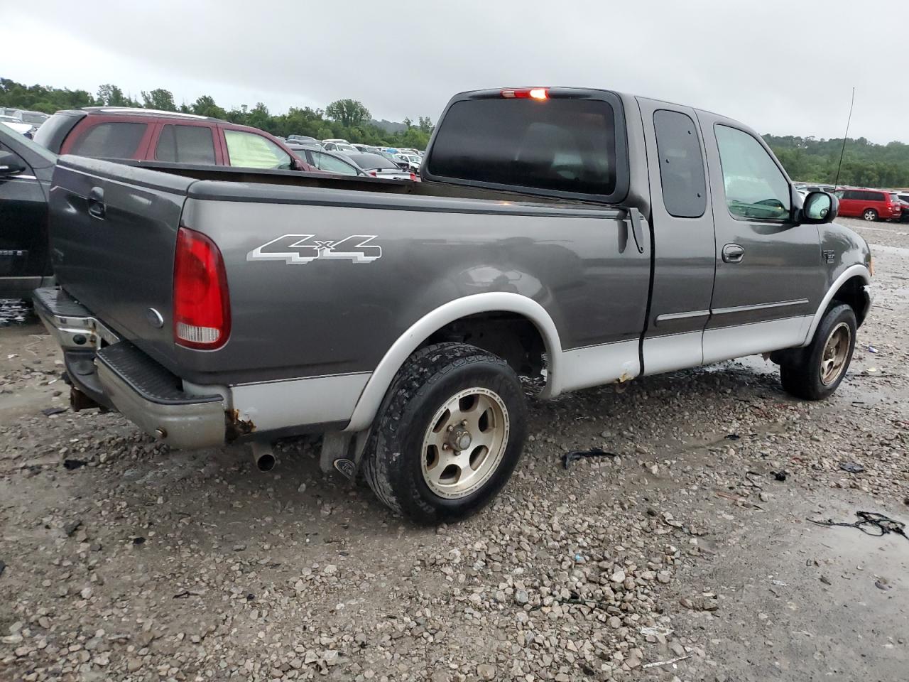 2002 Ford F150 VIN: 1FTRX18W82NB51739 Lot: 62889484