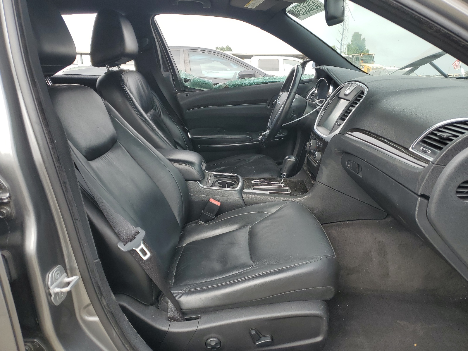 2C3CA5CG9BH557962 2011 Chrysler 300 Limited