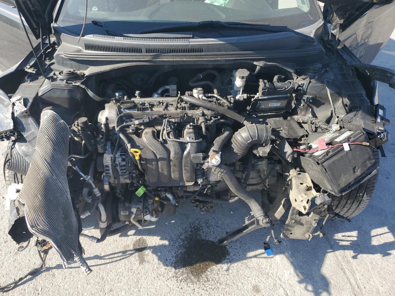 2013 Hyundai Veloster VIN: KMHTC6AD1DU121946 Lot: 62771334