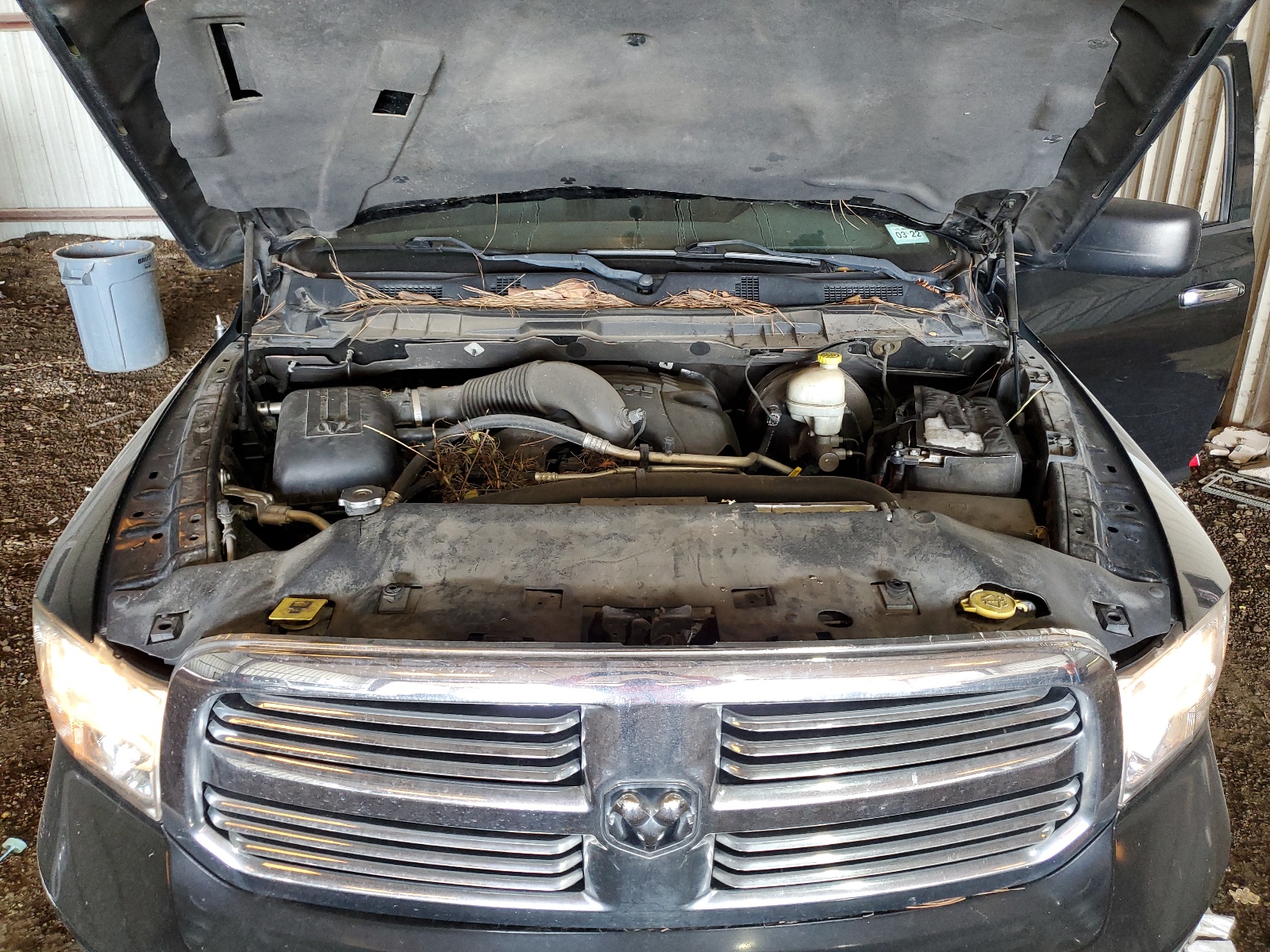 1C6RR6LT3ES167932 2014 Ram 1500 Slt