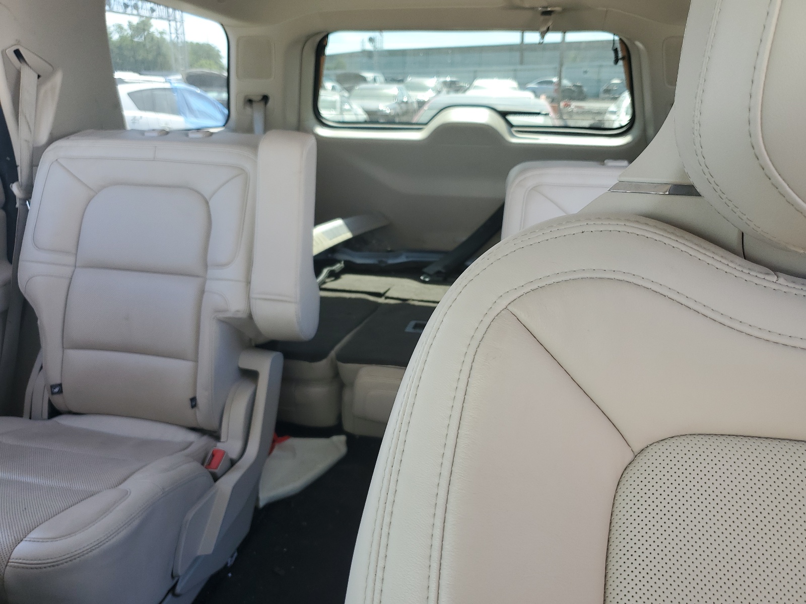 5LMJJ2LT5MEL19303 2021 Lincoln Navigator Reserve