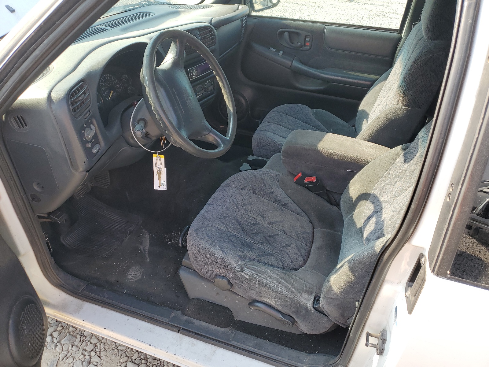 1GTCS19X1W8526578 1998 GMC Sonoma