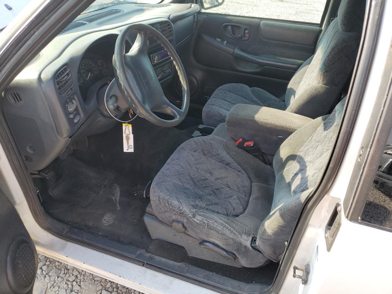 1998 GMC Sonoma VIN: 1GTCS19X1W8526578 Lot: 64148104