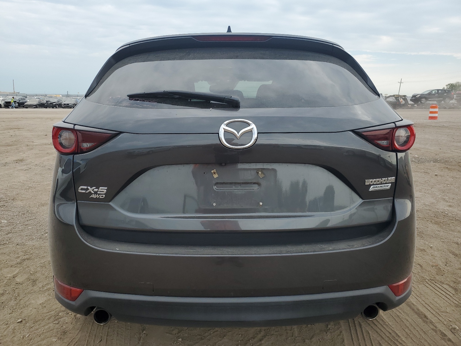 JM3KFBCM5J0366630 2018 Mazda Cx-5 Touring