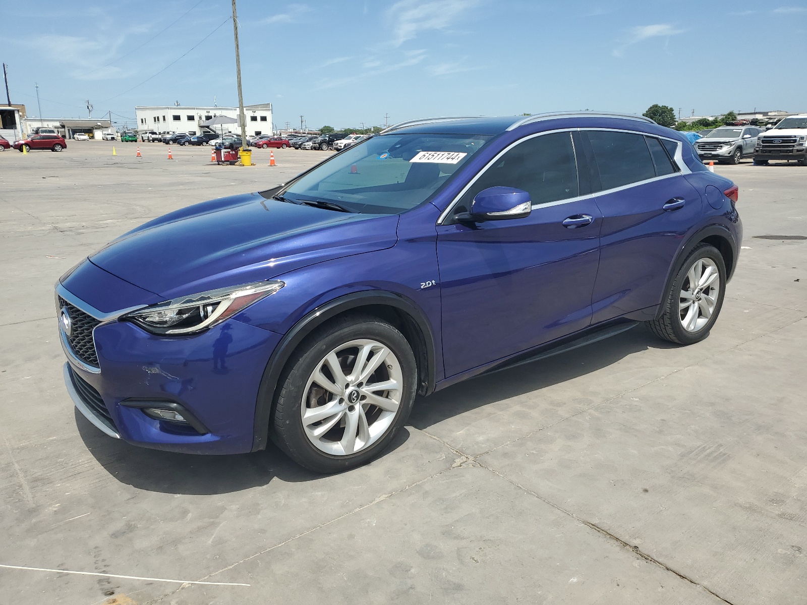 SJKCH5CP3HA031743 2017 Infiniti Qx30 Base