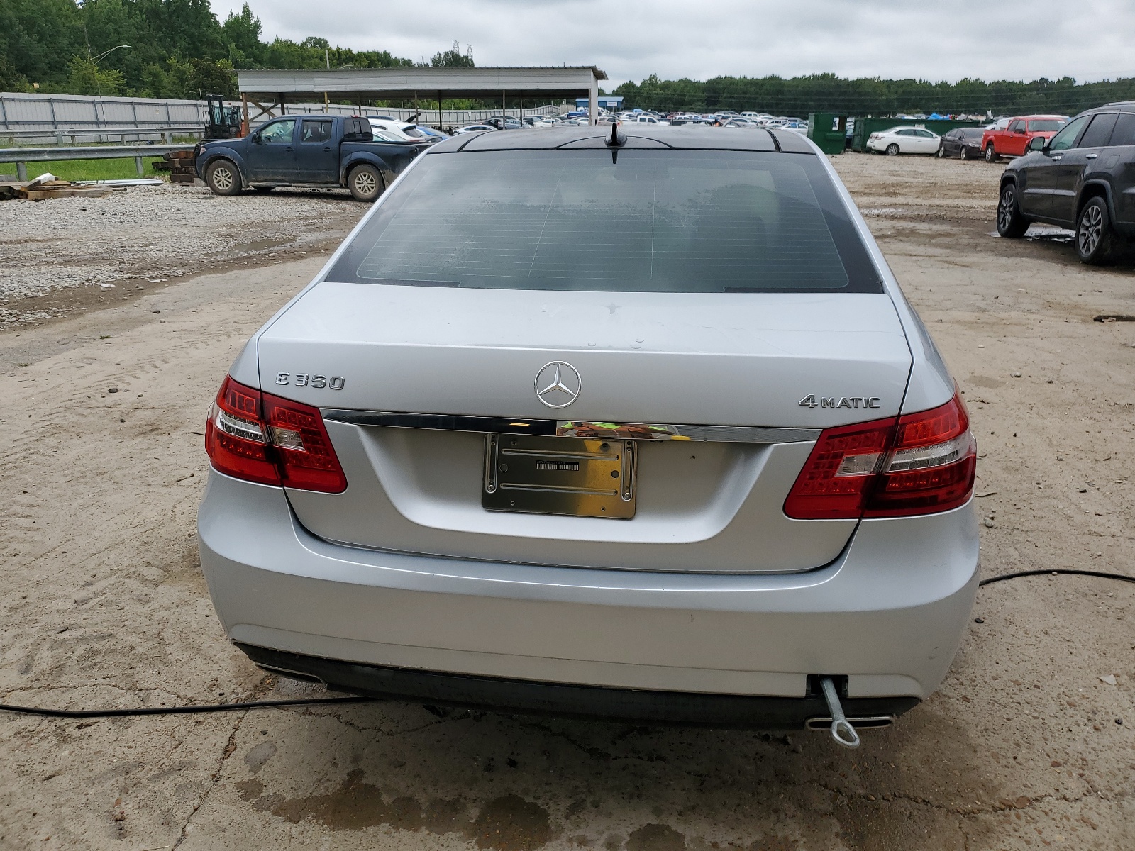 WDDHF8HB7AA130736 2010 Mercedes-Benz E 350 4Matic