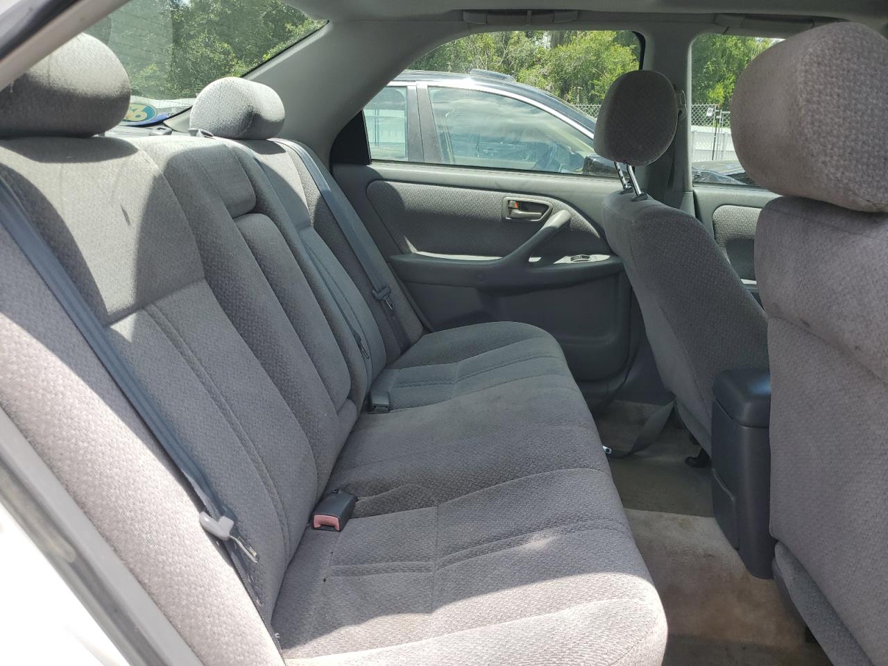 2000 Toyota Camry Le VIN: 4T1BF22K3YU939015 Lot: 64610794