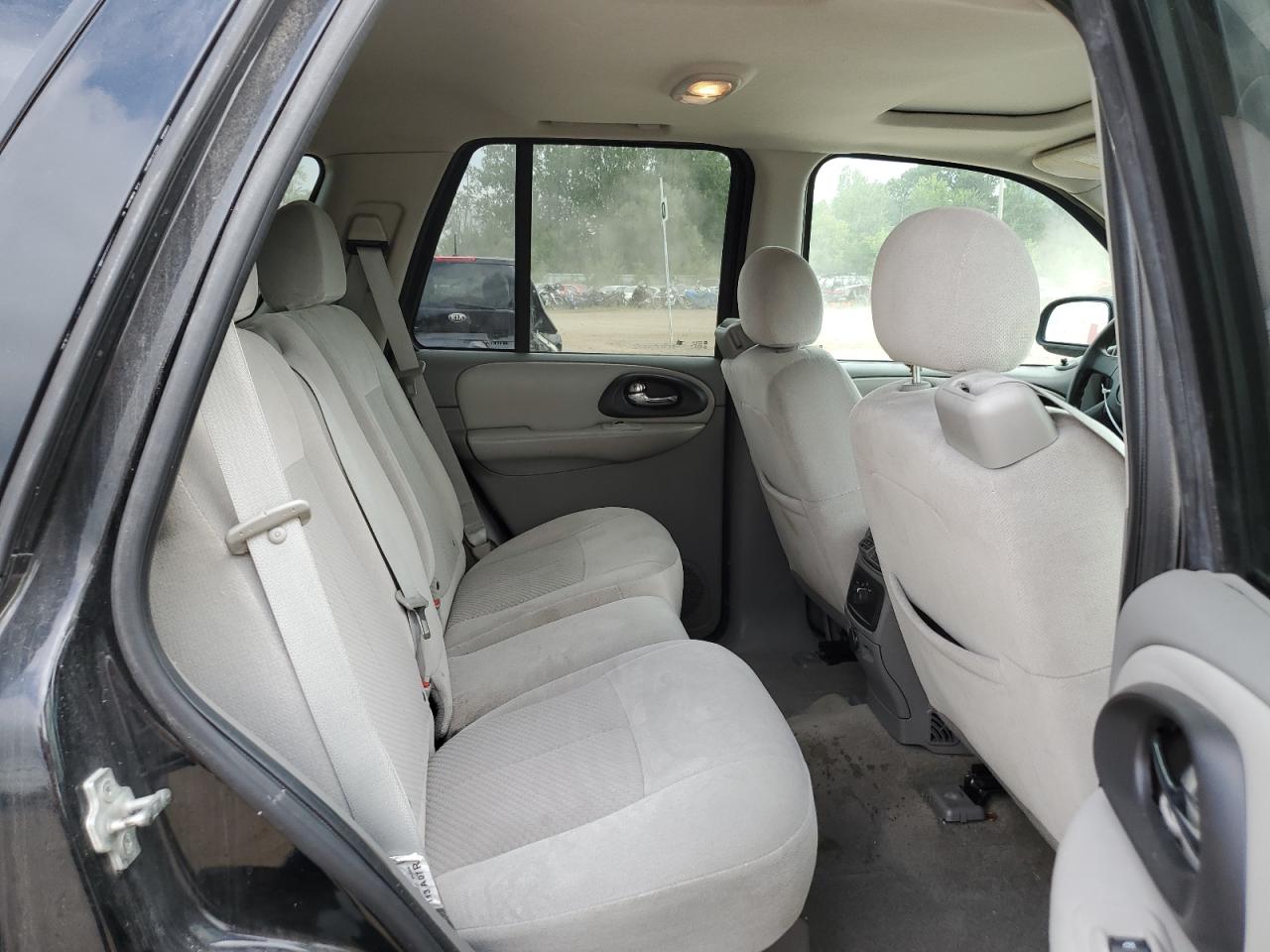 2007 Chevrolet Trailblazer Ls VIN: 1GNDT13SX72276302 Lot: 64844574