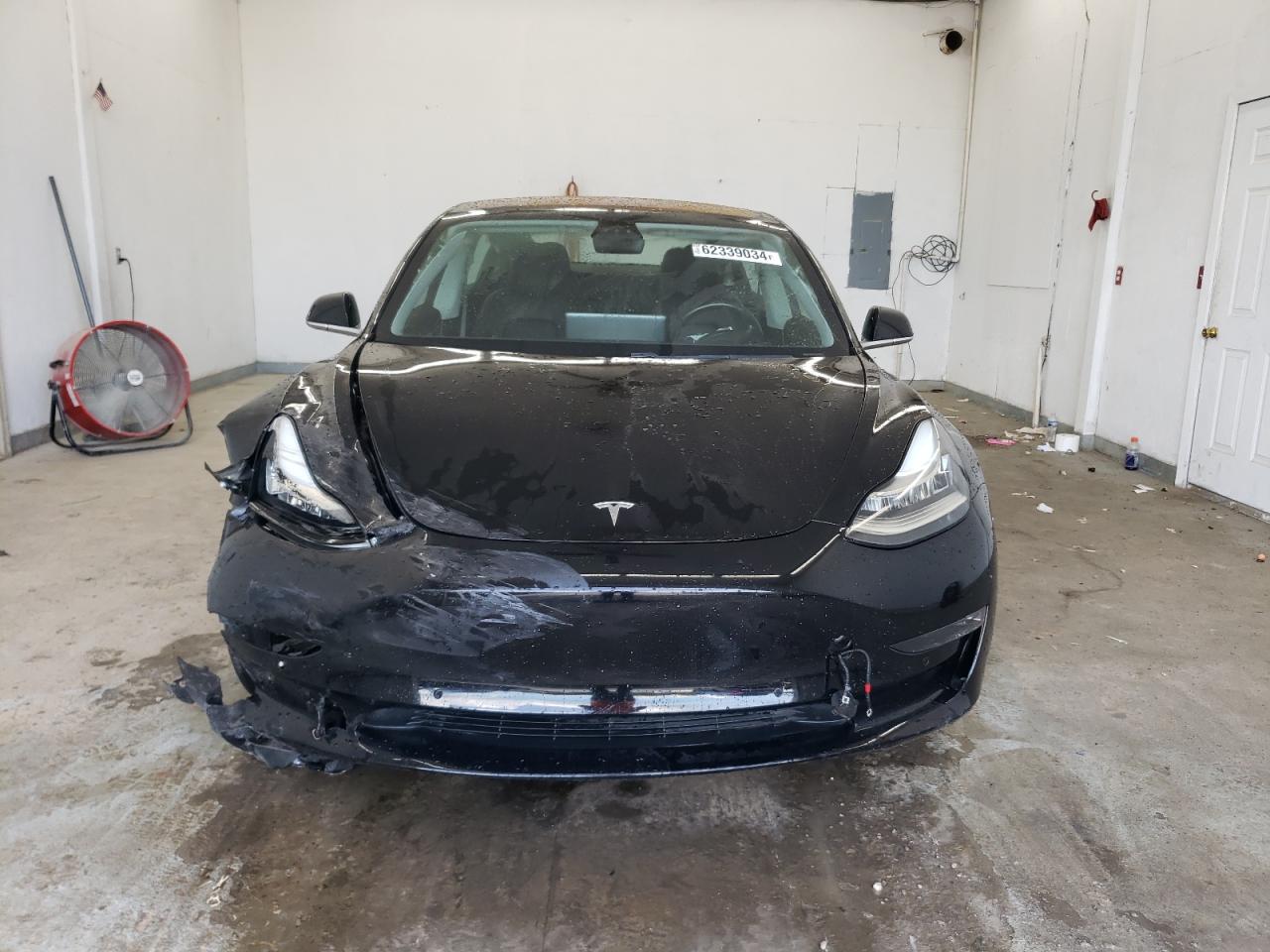 VIN 5YJ3E1EA0JF056321 2018 TESLA MODEL 3 no.5