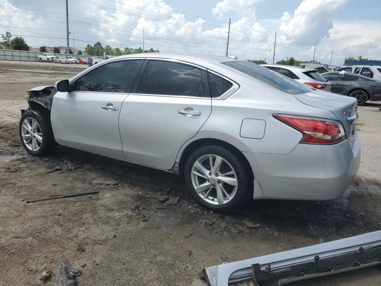 2015 Nissan Altima 2.5 VIN: 1N4AL3AP8FN879712 Lot: 65241004