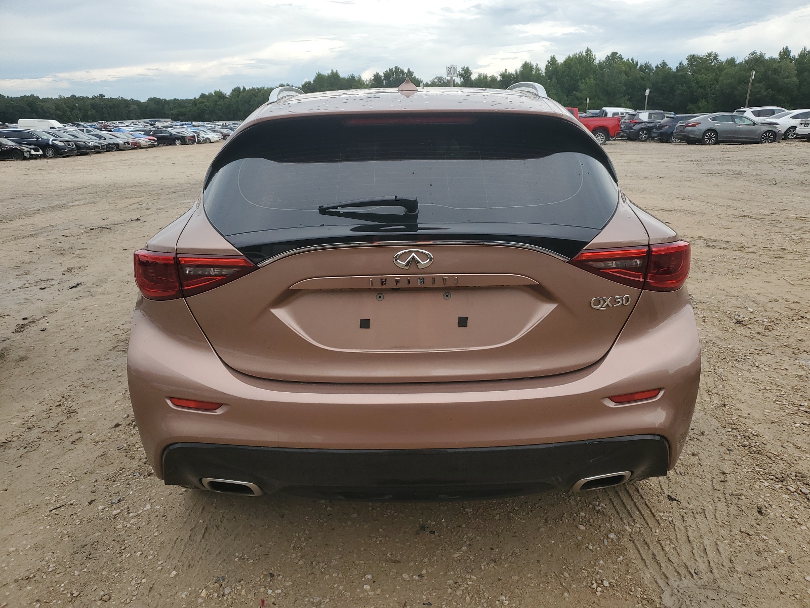 SJKCH5CP6KA008044 2019 Infiniti Qx30 Pure