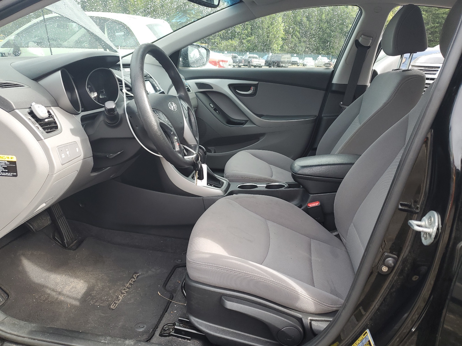 KMHDH4AE7GU487708 2016 Hyundai Elantra Se