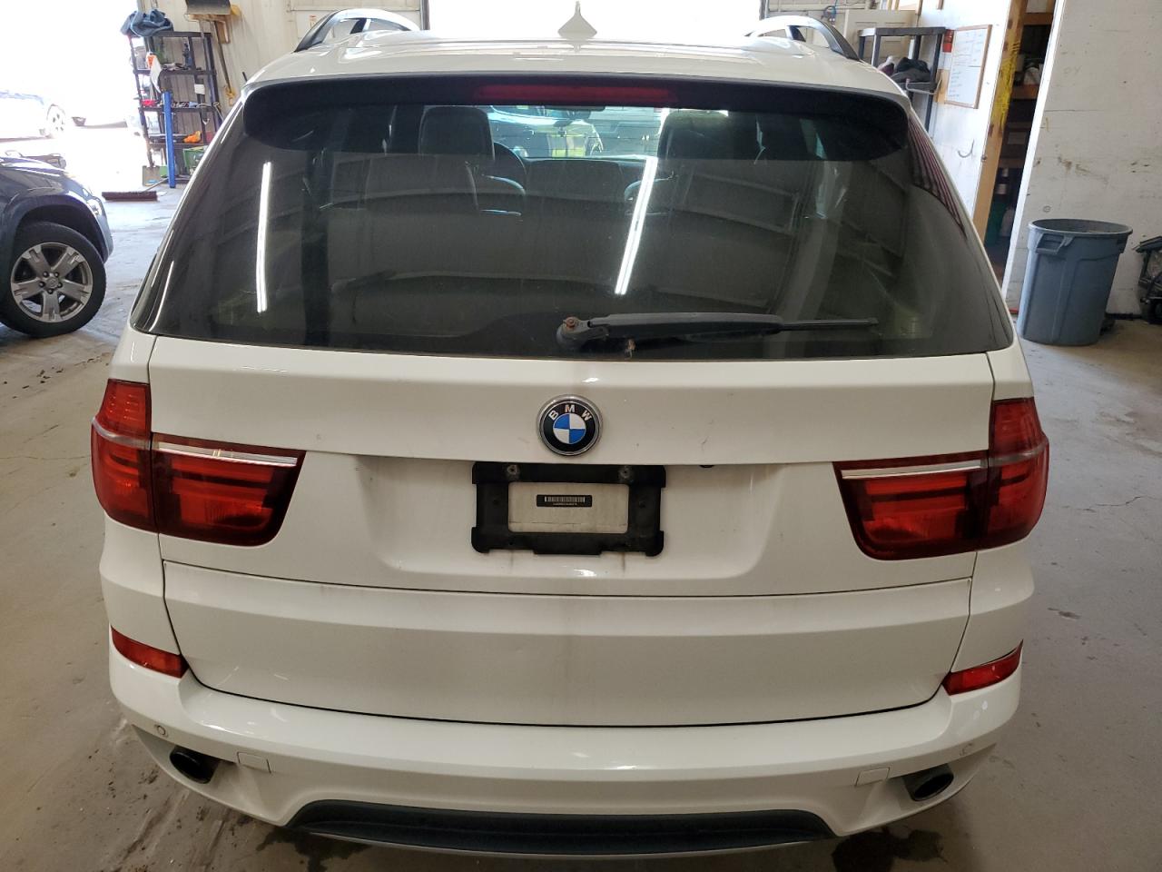 2011 BMW X5 xDrive35D VIN: 5UXZW0C51BL662716 Lot: 64673004