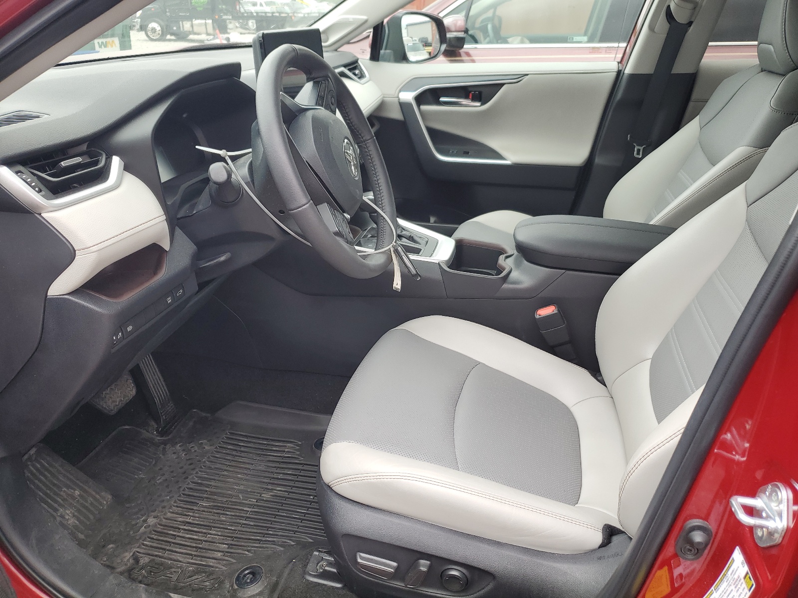 2T3Y1RFV8PW239406 2023 Toyota Rav4 Limited