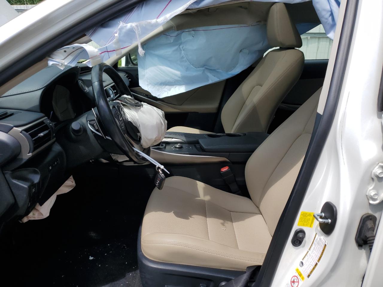 2017 Lexus Is 300 VIN: JTHCM1D25H5020549 Lot: 64166284