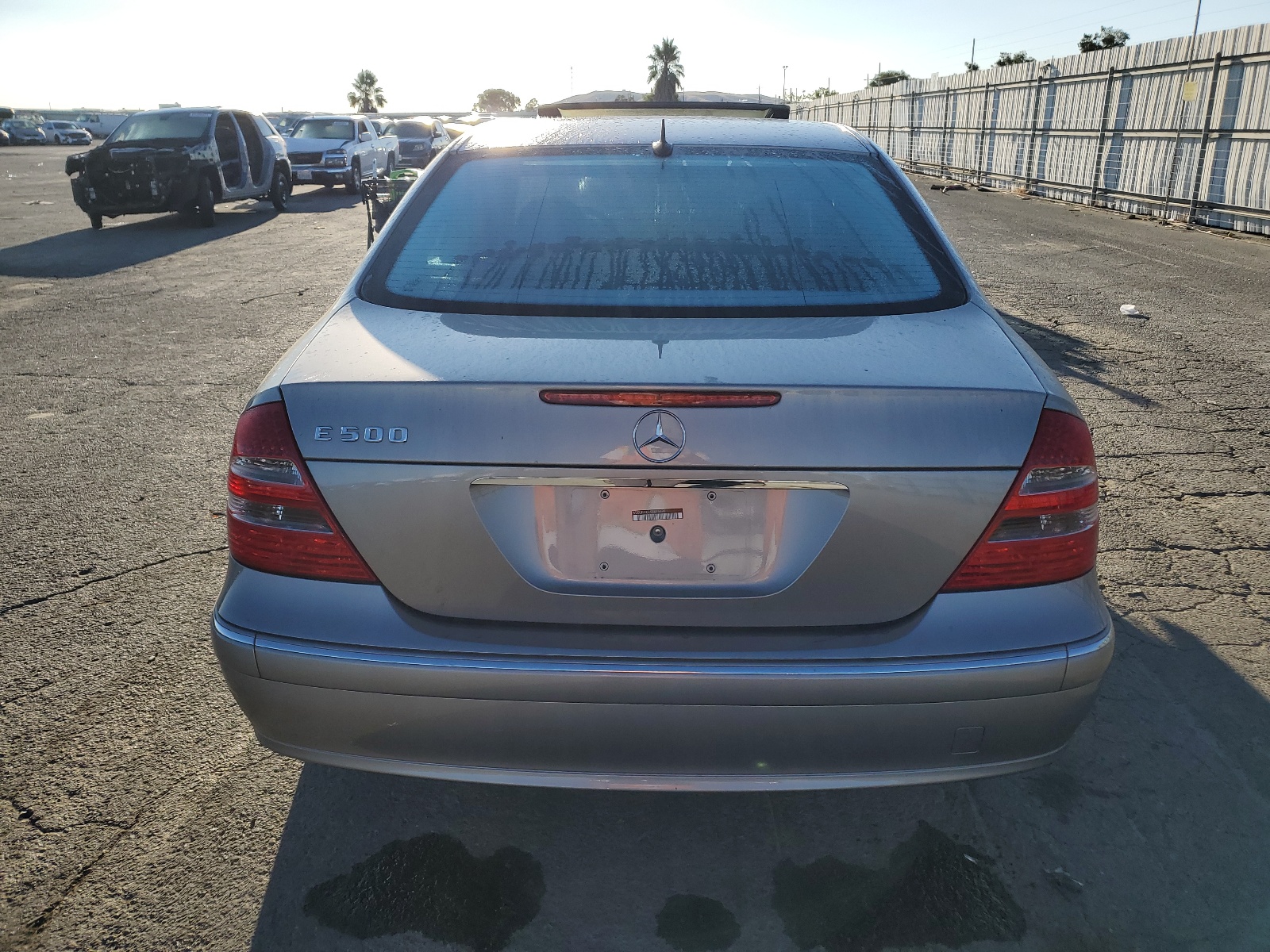 WDBUF70J65A615699 2005 Mercedes-Benz E 500